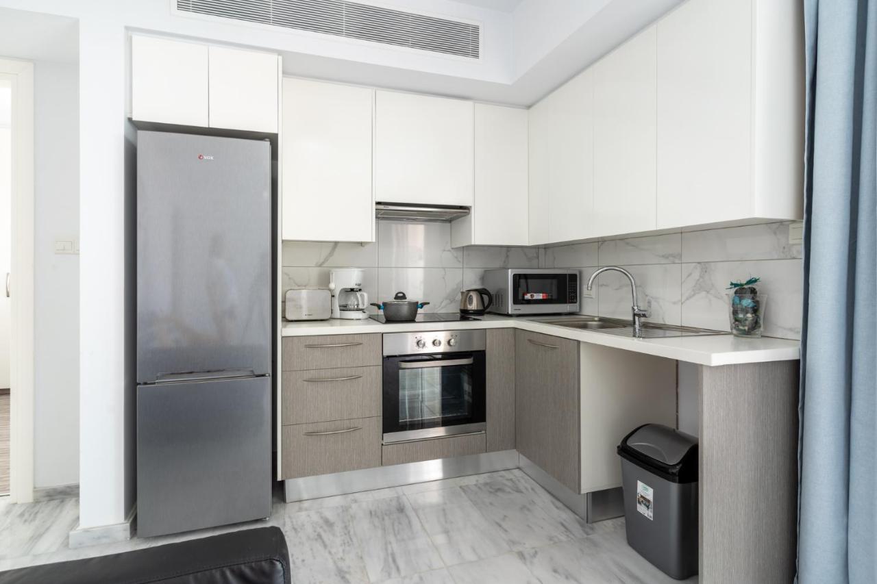 Oyster 1-Br Apt In Larnaca Exteriör bild